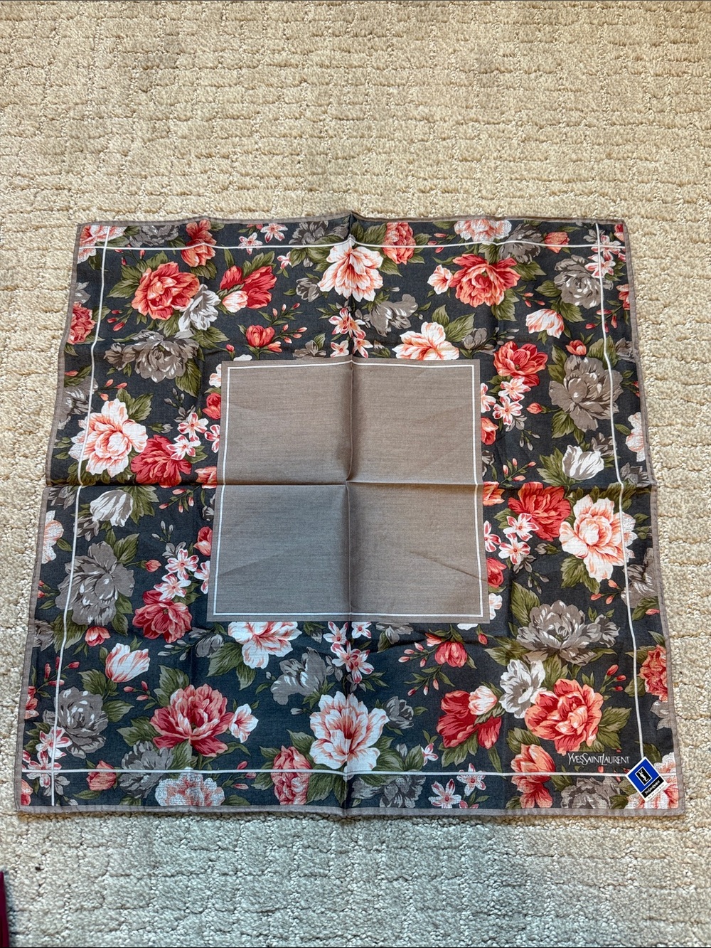 🍂YSL Vintage Scarf in a Floral Print🍂